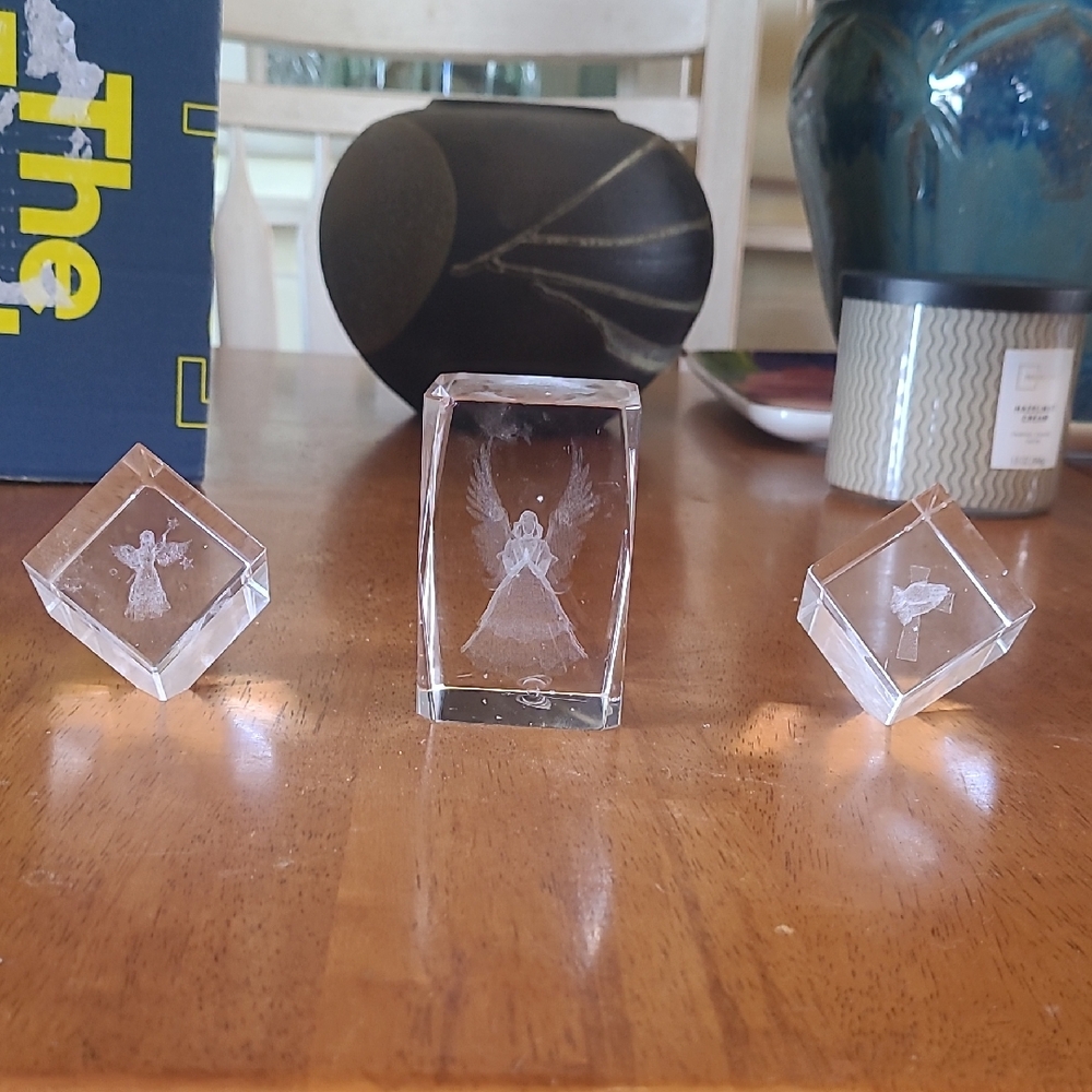 Crystal Angel Figurine Set